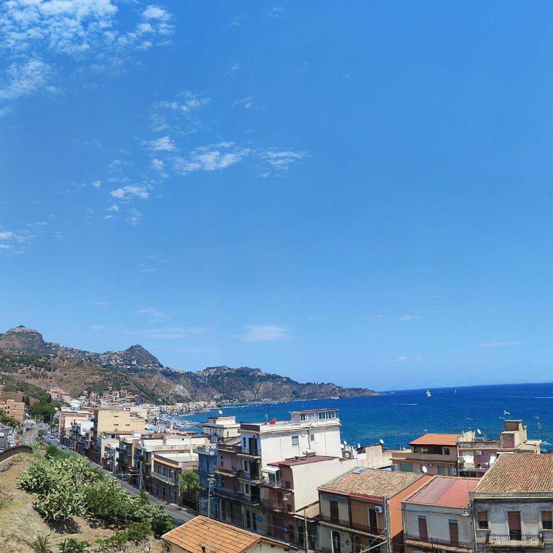 A Casa Dei Nonni Appartement Giardini-Naxos Buitenkant foto